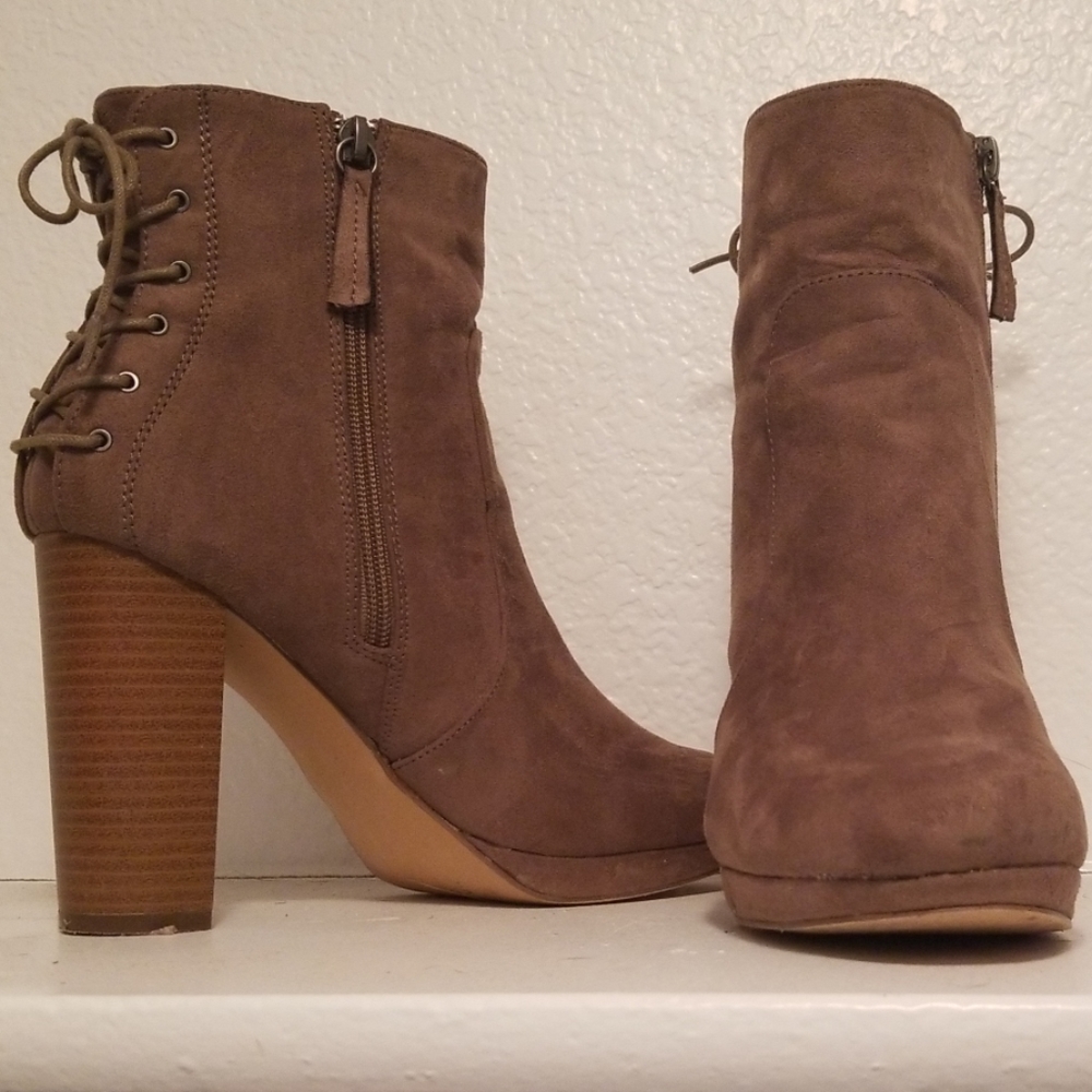 Short boot - Picture 2 of 2
